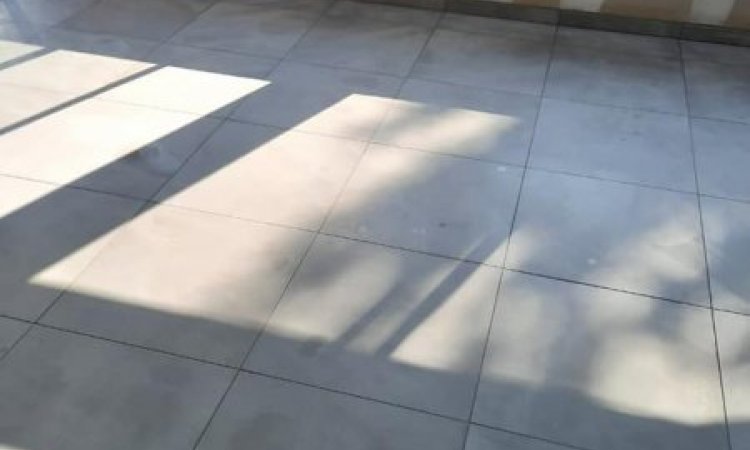 Terrassement de terrain pour construction véranda à Villefranche-sur-Saône